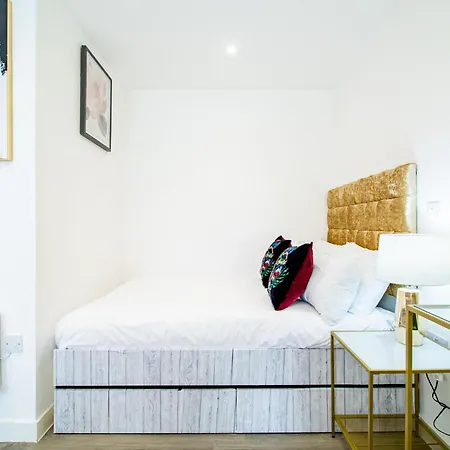 Apartment Perfectly Located - Sheffield